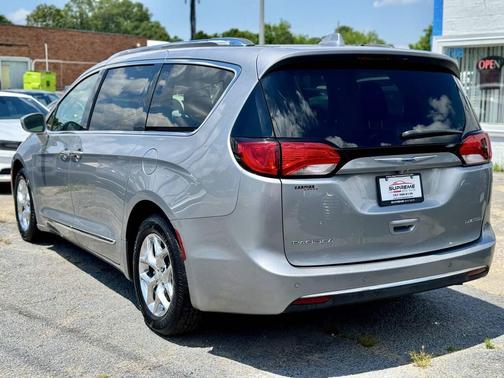 2018 Chrysler Pacifica Limited