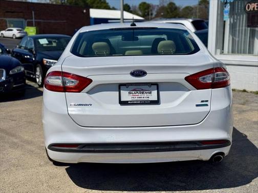 2014 Ford Fusion SE