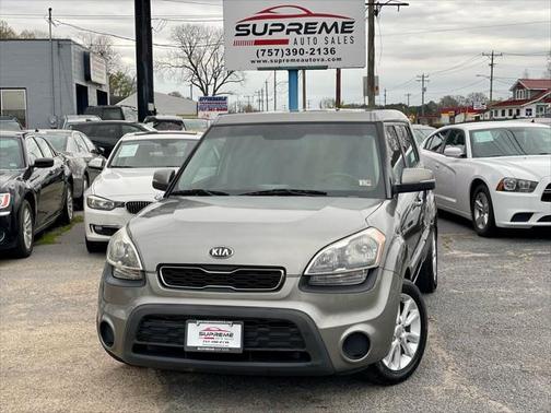 2013 Kia Soul +