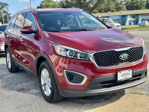 2016 Kia Sorento LX