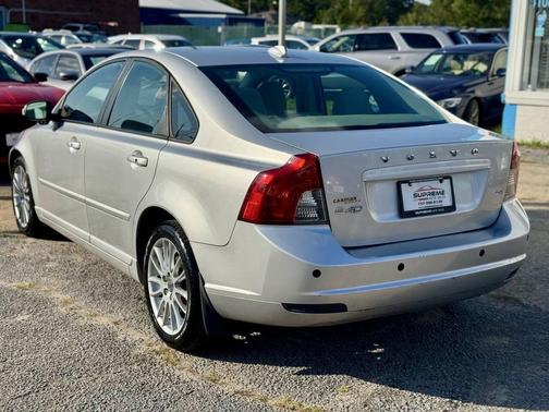 2010 Volvo S40 2.4i