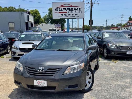 Magnetic Gray Metallic 2008 Toyota Camry LE