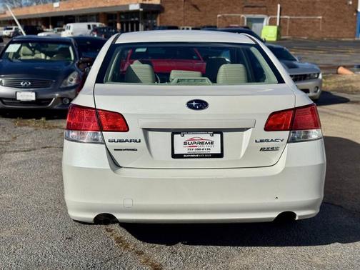 2013 Subaru Legacy Base