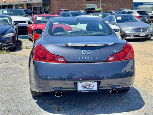 2011 INFINITI G37x Base