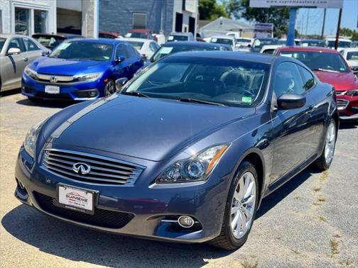 2011 INFINITI G37x Base