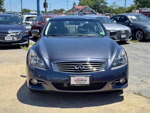 2011 INFINITI G37x Base