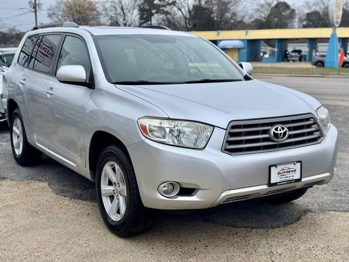 2010 Toyota Highlander SE