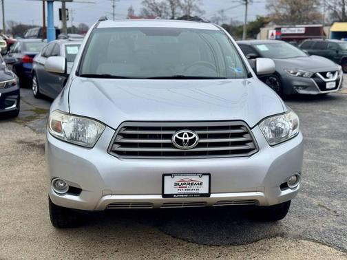 2010 Toyota Highlander SE