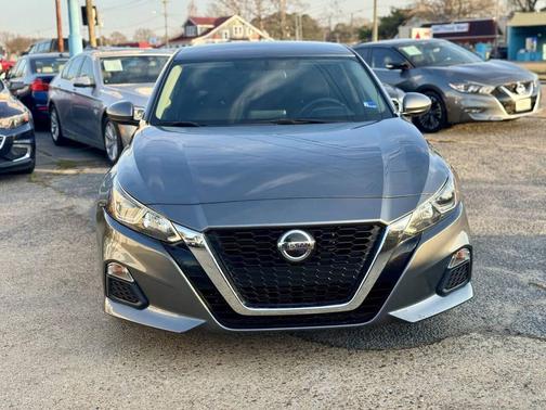 2020 Nissan Altima S FWD