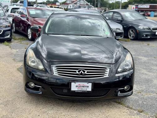 2011 INFINITI G37x Base
