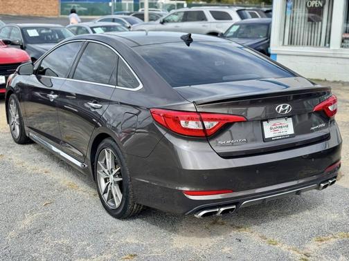 2015 Hyundai SONATA Sport 2.0T