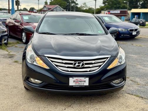 2013 Hyundai SONATA SE