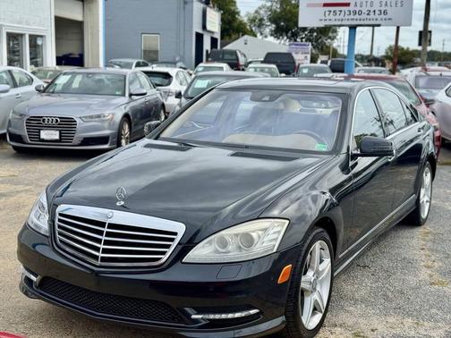 2011 Mercedes-Benz S-Class 4MATIC