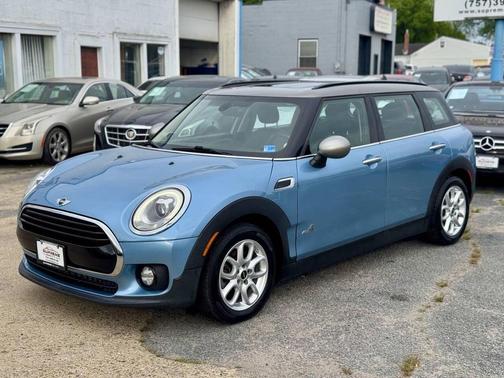 Blue 2017 MINI Clubman Cooper ALL4