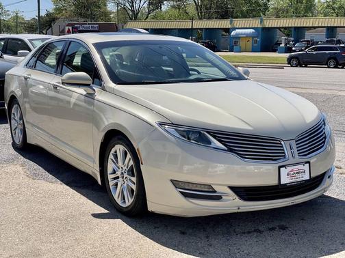 2014 Lincoln MKZ Base