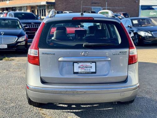 2011 Hyundai Elantra Touring SE