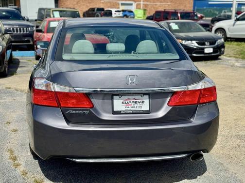 Gray 2013 Honda Accord LX 4dr Sedan CVT