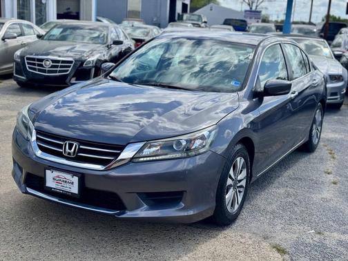 Gray 2013 Honda Accord LX 4dr Sedan CVT