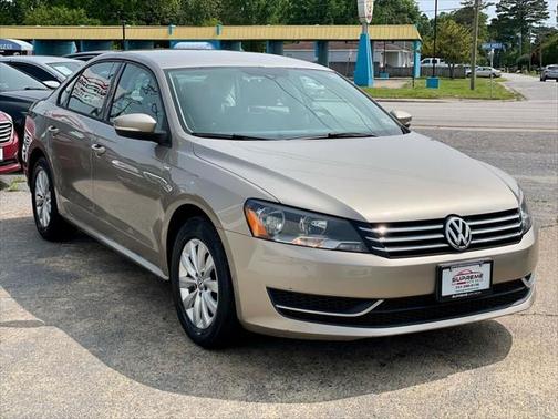 2015 Volkswagen Passat 1.8T S