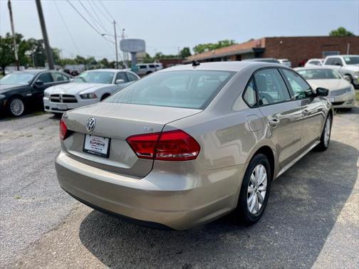 2015 Volkswagen Passat 1.8T S