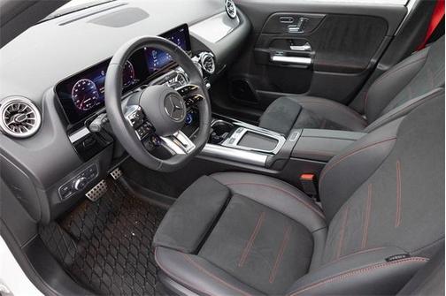 2025 Mercedes-Benz AMG GLA 35 Base