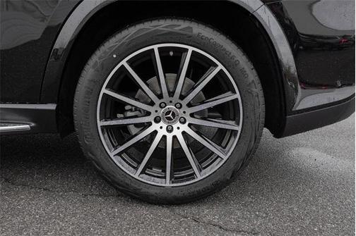 2026 Mercedes-Benz GLS 450 4MATIC