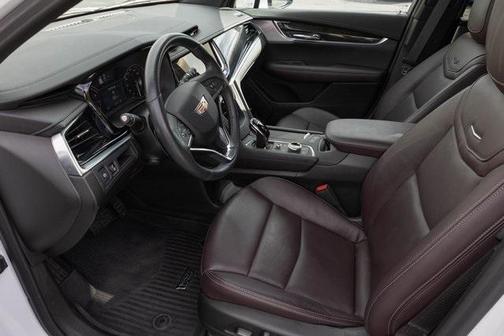 2024 Cadillac XT6 Premium Luxury AWD