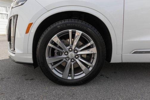 2024 Cadillac XT6 Premium Luxury AWD