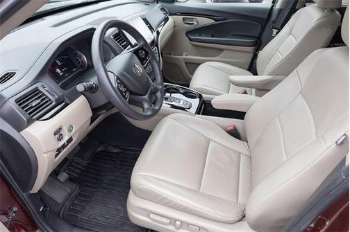 2022 Honda Pilot Touring 7-Passenger