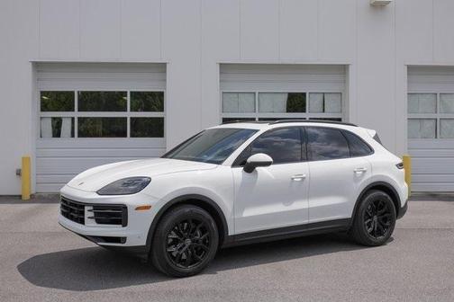 2024 Porsche Cayenne Base