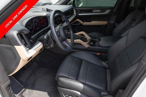 2024 Porsche Cayenne Base