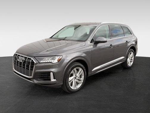 2024 Audi Q7 55 Premium Plus