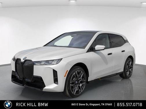 Mineral White Metallic 2026 BMW iX xDrive60