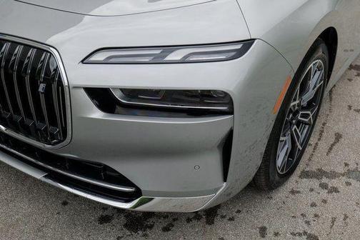 2024 BMW i7 eDrive50