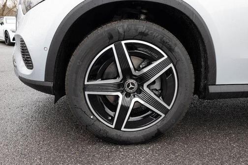 Cirrus Silver Metallic 2026 Mercedes-Benz GLC 300 Base 4MATIC