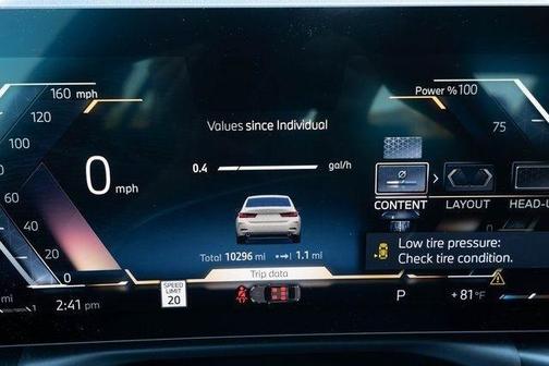 2025 BMW 330 i xDrive