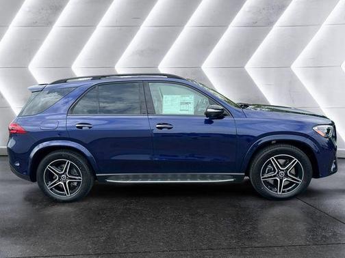 Mystic Blue 2026 Mercedes-Benz GLE 450 4MATIC