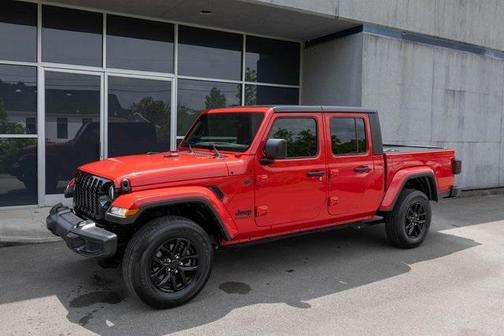 2022 Jeep Gladiator Sport