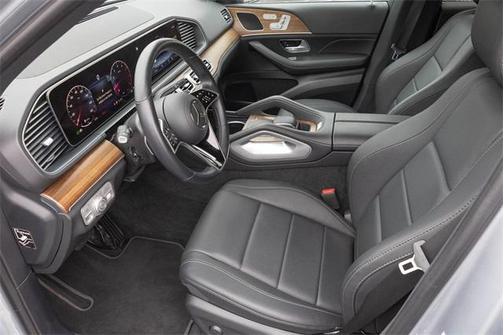 2025 Mercedes-Benz GLE 450 4MATIC