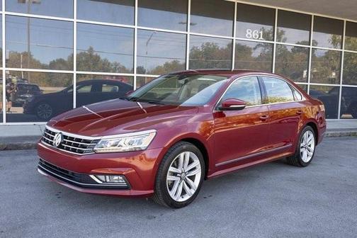 2017 Volkswagen Passat 1.8T SEL Premium
