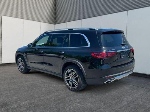 Obsidian Black Metallic 2025 Mercedes-Benz GLS 450 4MATIC