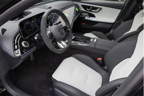 2026 Mercedes-Benz AMG E 53 Base