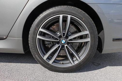2020 BMW 750 i xDrive