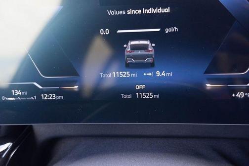 2025 BMW X2 xDrive28i