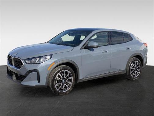 2025 BMW X2 xDrive28i