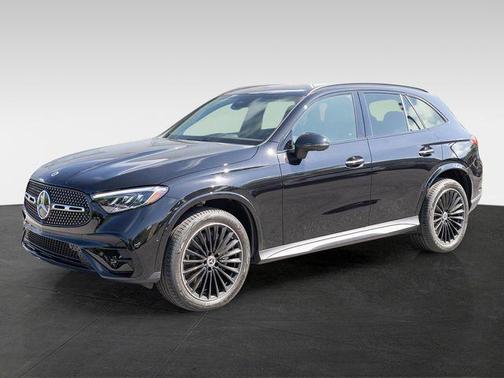 Obsidian Black 2026 Mercedes-Benz GLC 300 Base 4MATIC