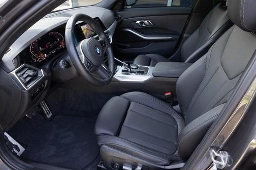 2022 BMW 330 i
