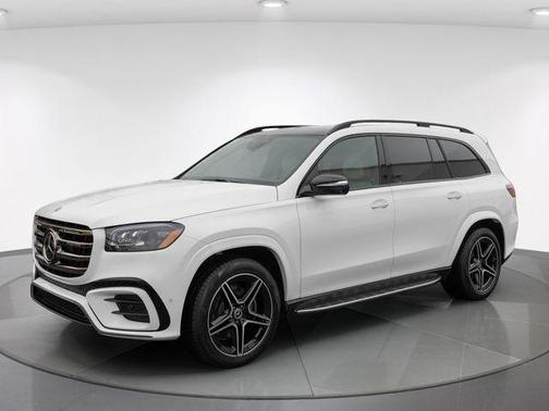 Polar White 2026 Mercedes-Benz GLS 450 4MATIC