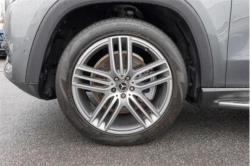 2022 Mercedes-Benz GLS 450 4MATIC