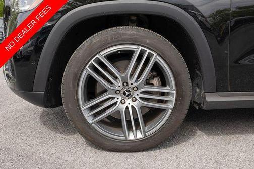 Black 2025 Mercedes-Benz GLS 450 4MATIC